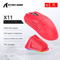 Mouse Bluetooth preto Attack Shark X11 PAW3311, conectividade de modo triplo, doca de carregamento magnética sensível ao toque, mouse para jogos ultraleve